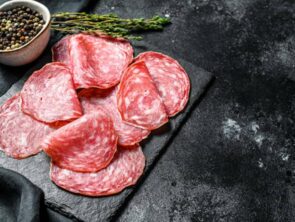 Local Salami Sliced (+/-110g)